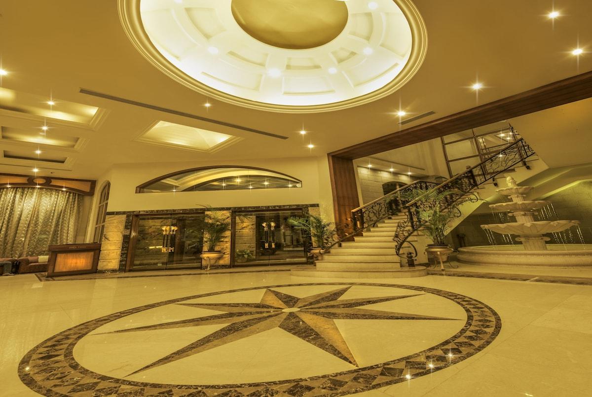 Ira By Orchid Mumbai T-2 International Airport Hotel Екстериор снимка